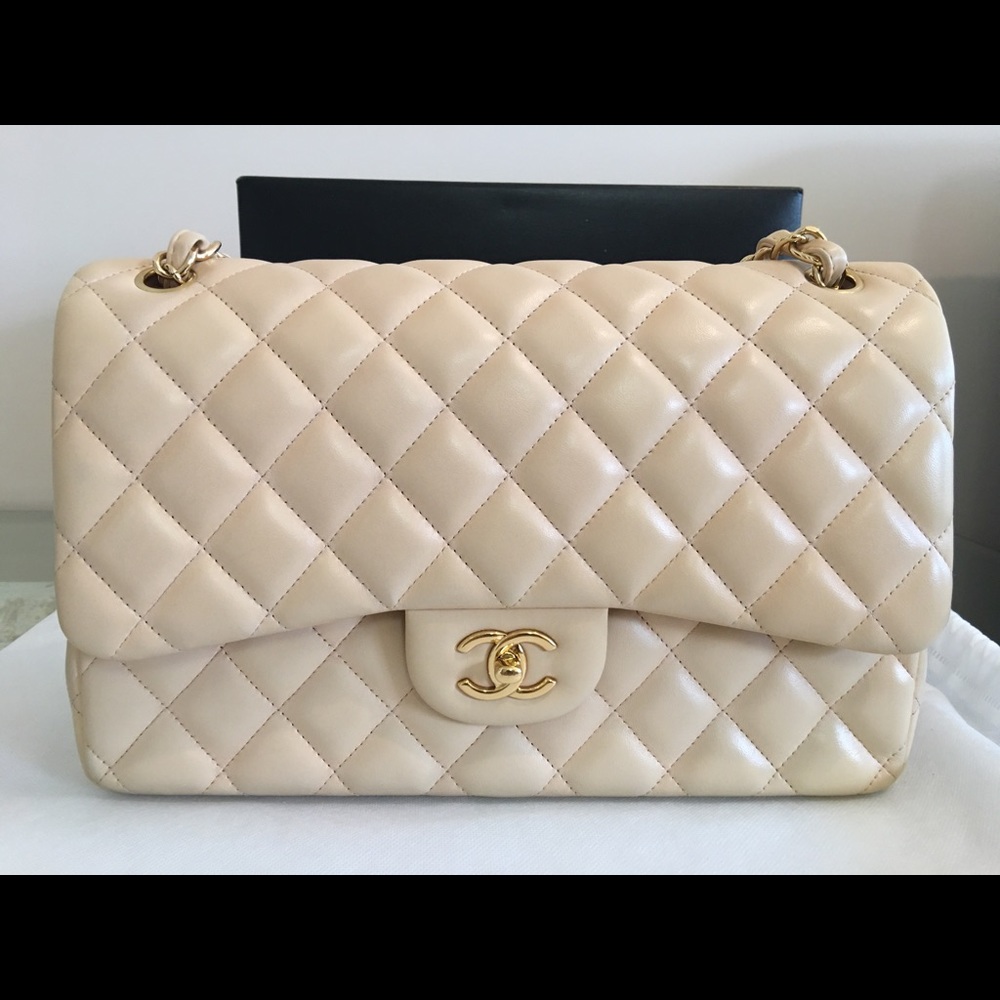 Authentic Preowned Chanel jumbo double flap bag